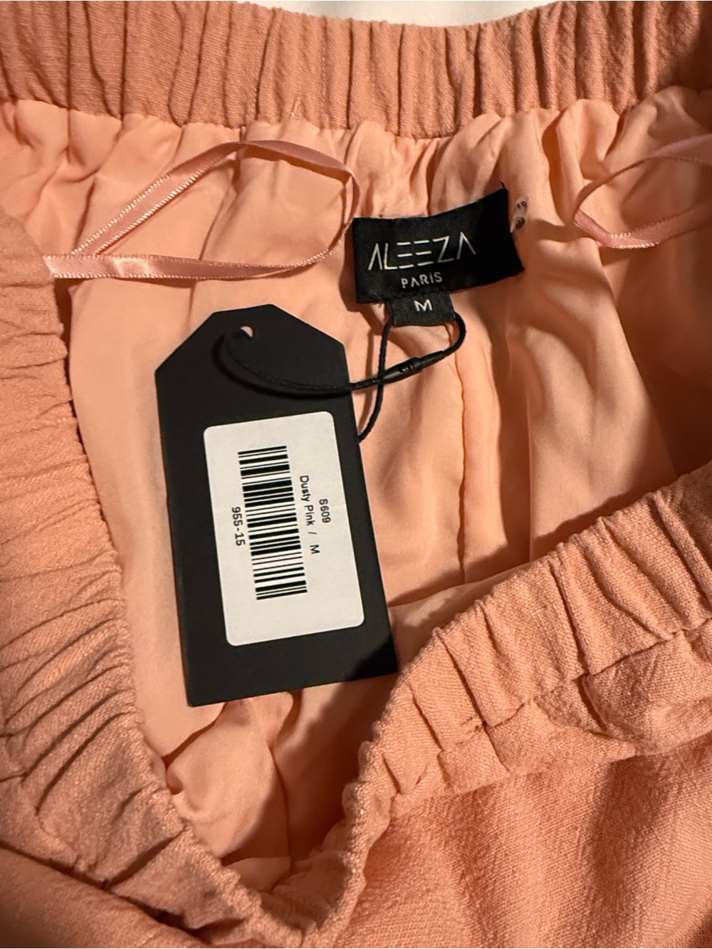 ALEEZA Paris Blush Pink NWT skirt M (look at callout regarding twisted waist) - Picture 3 of 6